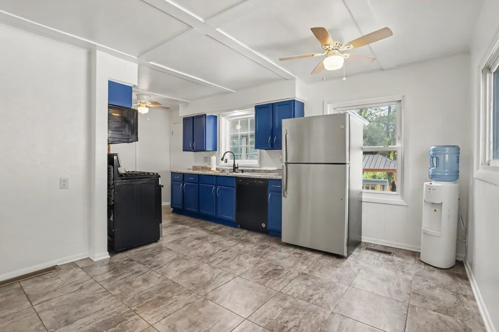732 E Green Street Marshall City, MI 49068