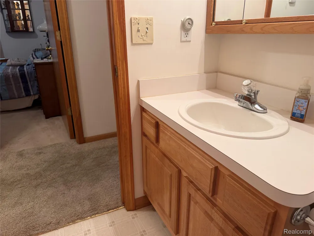 276 Marigold Circle #18 Westland City, MI 48185