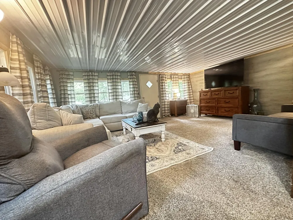 11384 Irons Road Eden Township, MI 49644