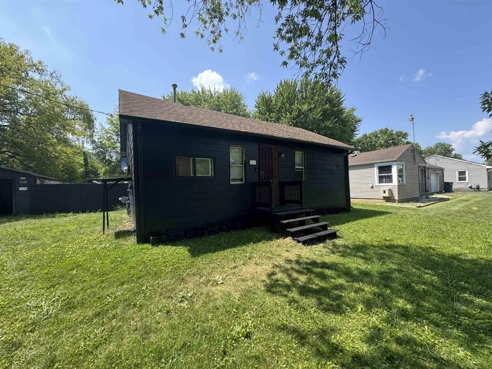 2338 Iowa Avenue Bridgeport Charter Township, MI 48601