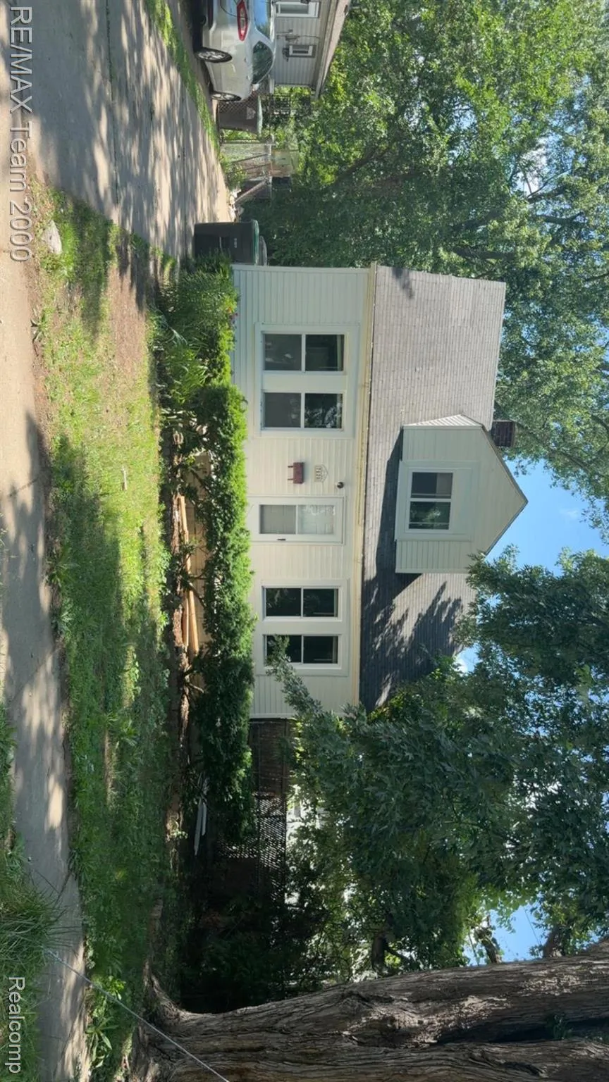 7128 Cherokee Avenue Taylor City, MI 48180