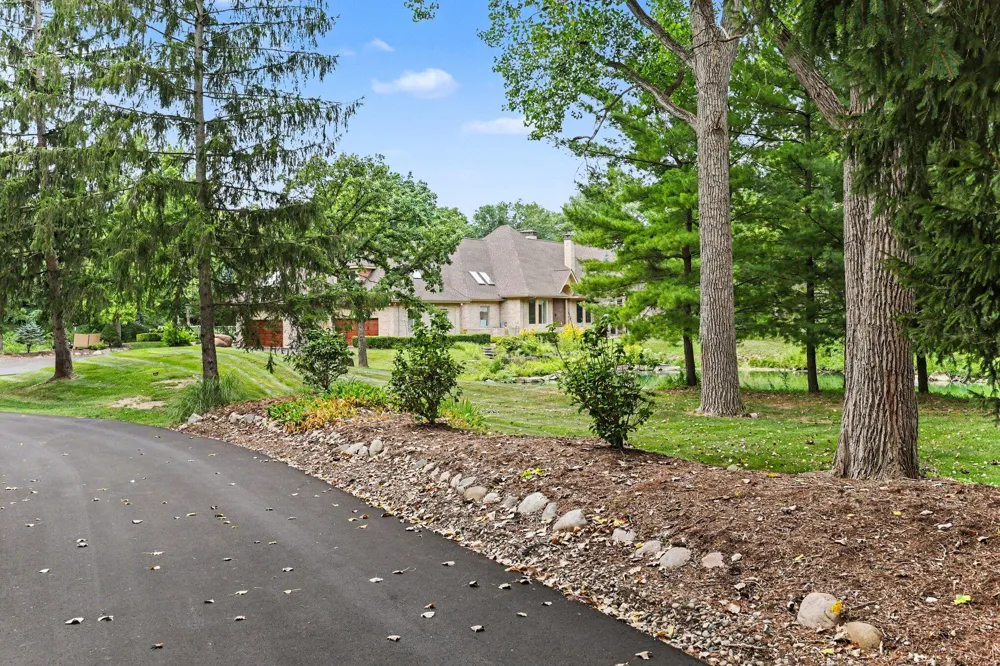 4911 Red Fox Run Ann Arbor Charter Township, MI 48105