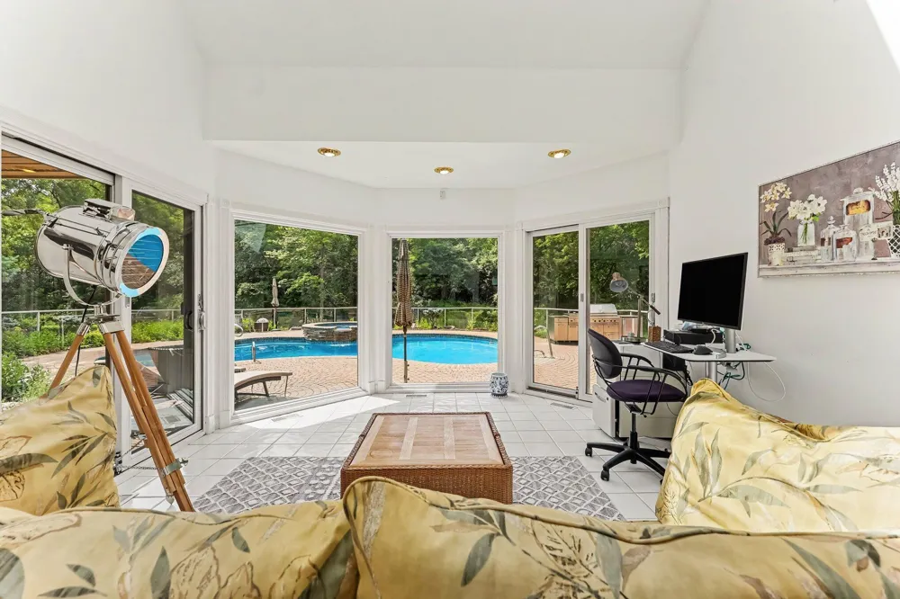 4911 Red Fox Run Ann Arbor Charter Township, MI 48105