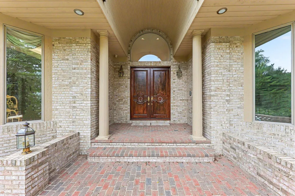 4911 Red Fox Run Ann Arbor Charter Township, MI 48105