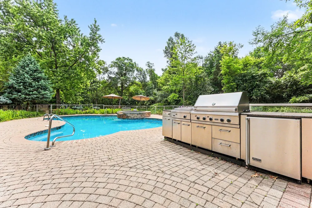4911 Red Fox Run Ann Arbor Charter Township, MI 48105