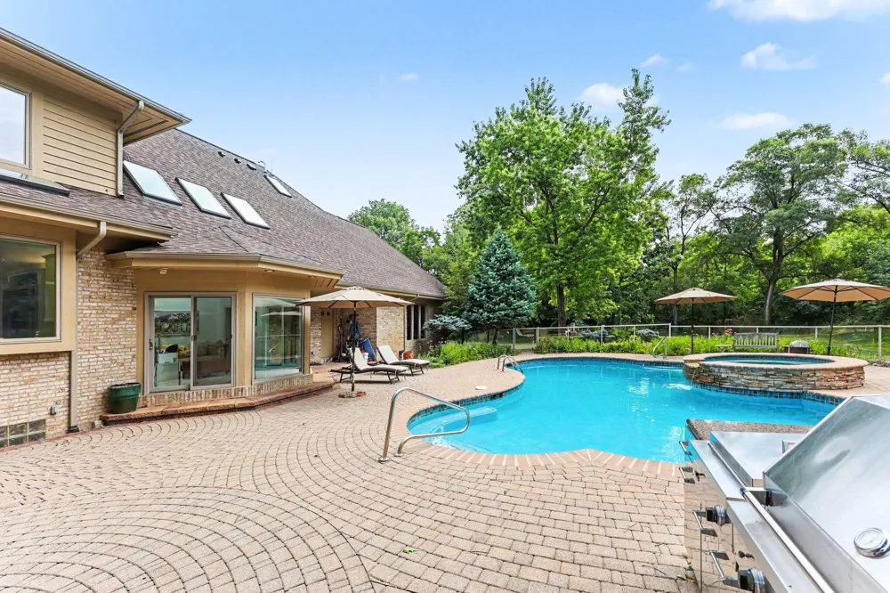 4911 Red Fox Run Ann Arbor Charter Township, MI 48105