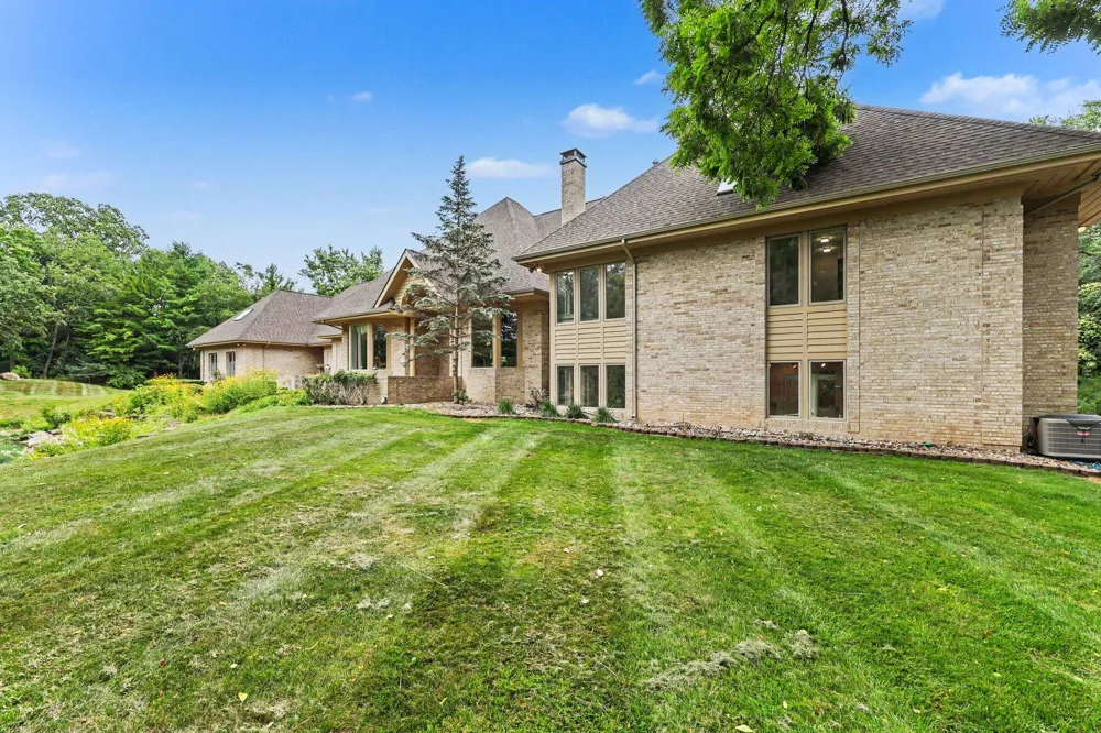 4911 Red Fox Run Ann Arbor Charter Township, MI 48105