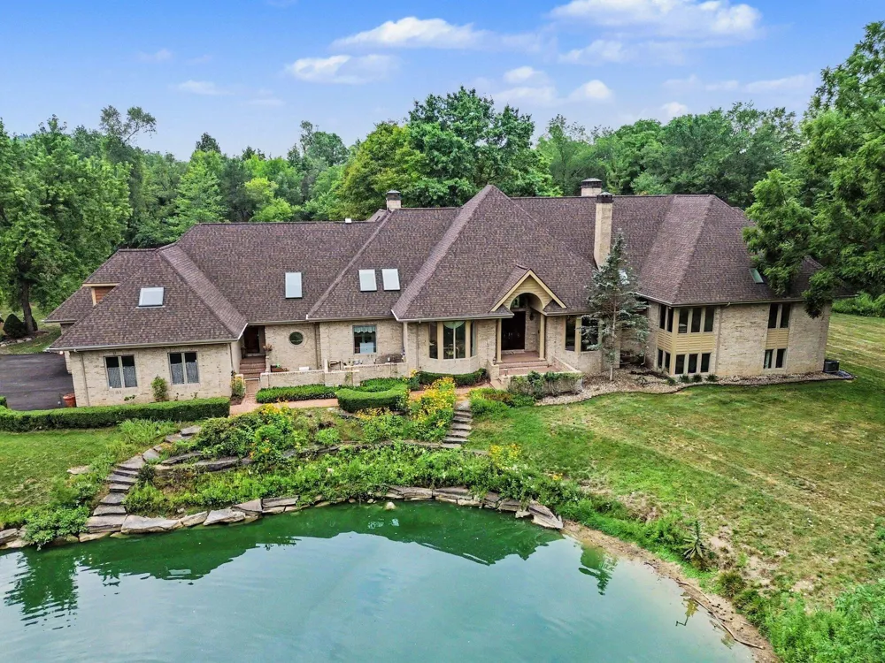 4911 Red Fox Run Ann Arbor Charter Township, MI 48105