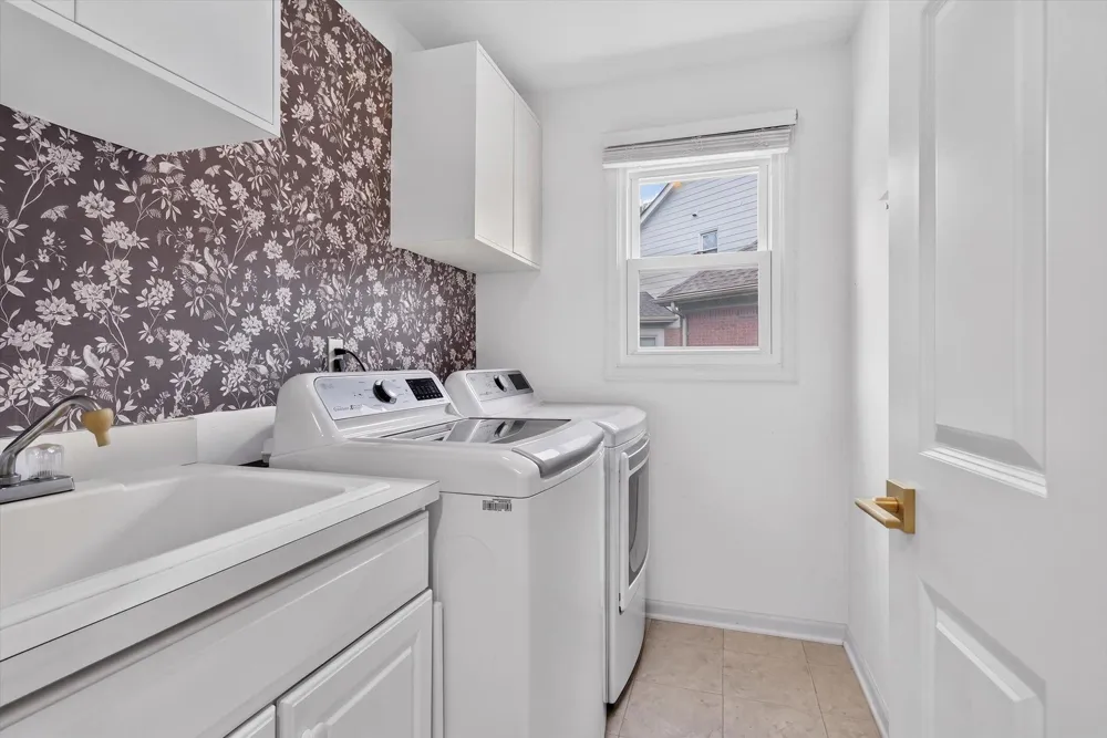13500 Cambridge Court Plymouth Charter Township, MI 48170