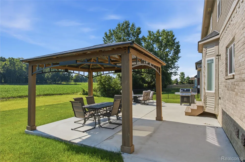 32169 Adam Brown Drive Brownstown Charter Township, MI 48173