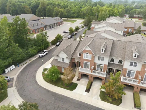 37576 Newburgh Park Circle