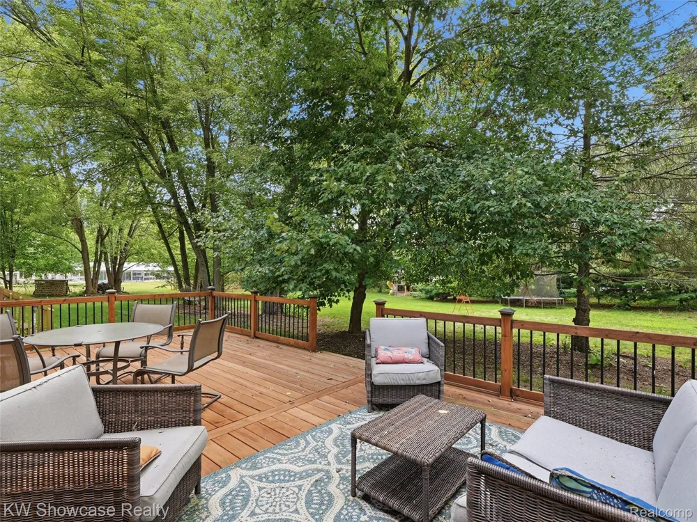 3360 Pleasant Valley Road Brighton Township, MI 48114