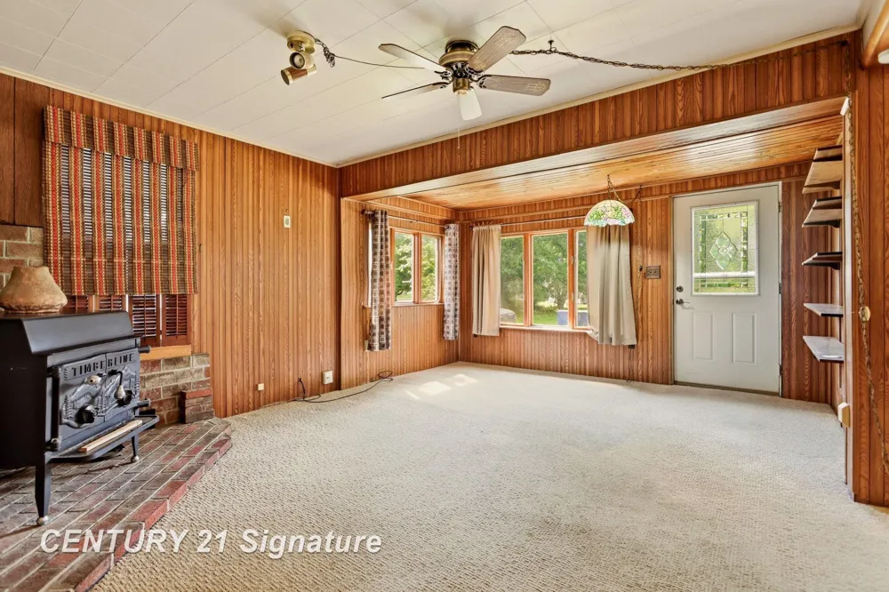 408 W Capitol Street Zilwaukee City, MI 48604
