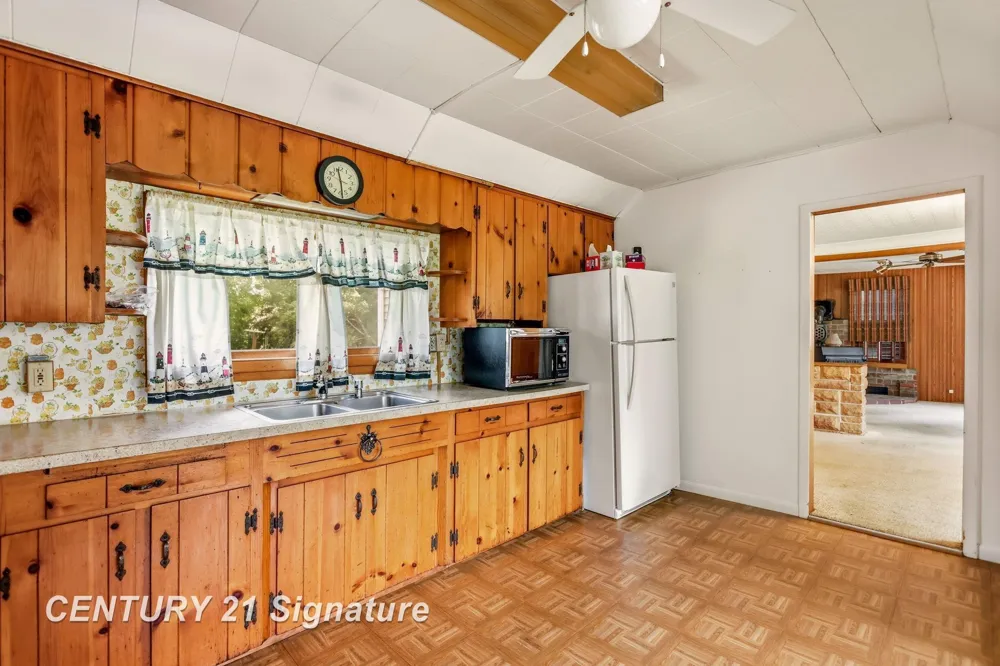 408 W Capitol Street Zilwaukee City, MI 48604