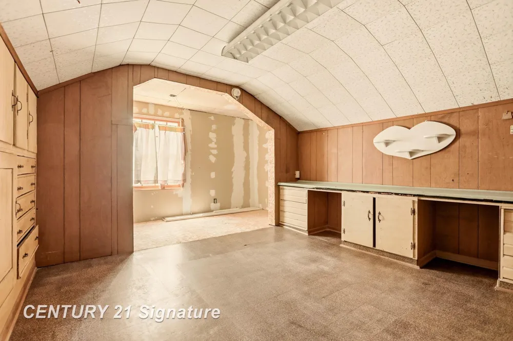 408 W Capitol Street Zilwaukee City, MI 48604