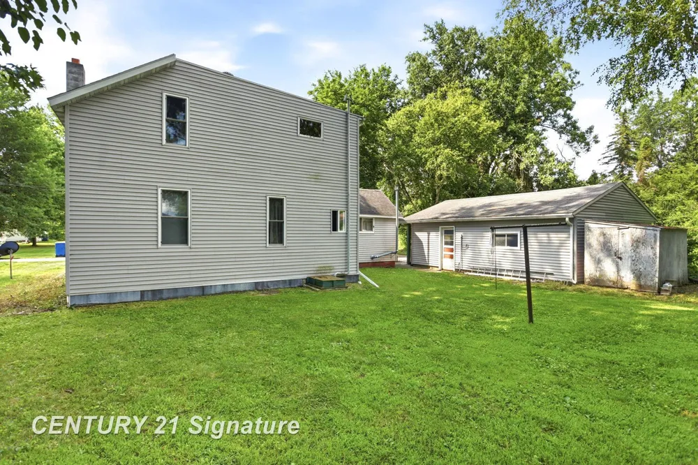 408 W Capitol Street Zilwaukee City, MI 48604