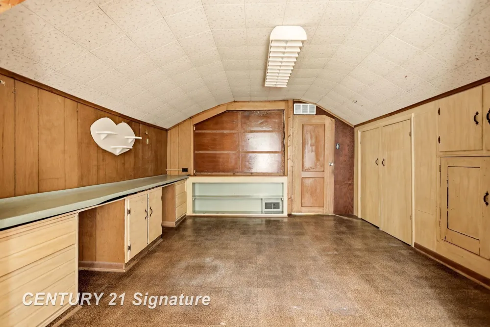 408 W Capitol Street Zilwaukee City, MI 48604