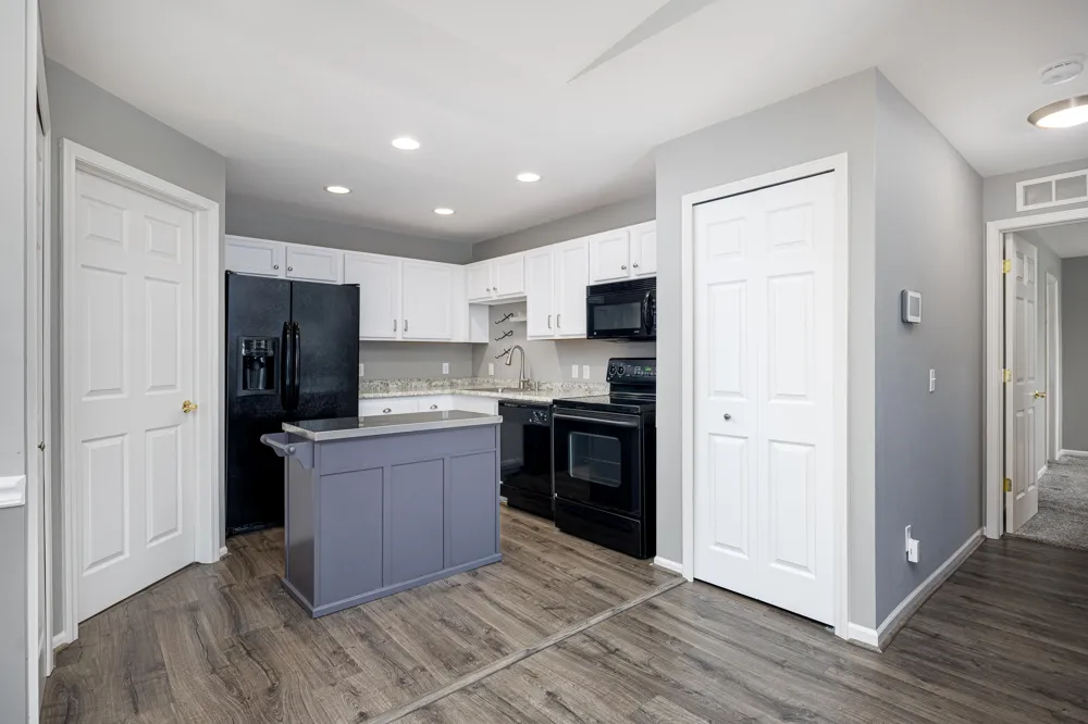 9621 Lakeside Drive Ypsilanti Charter Township, MI 48197