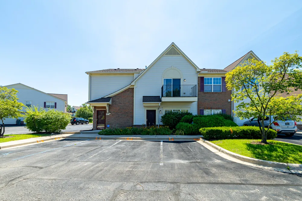 9621 Lakeside Drive Ypsilanti Charter Township, MI 48197