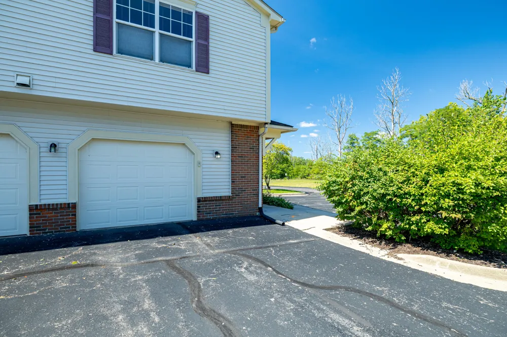 9621 Lakeside Drive Ypsilanti Charter Township, MI 48197