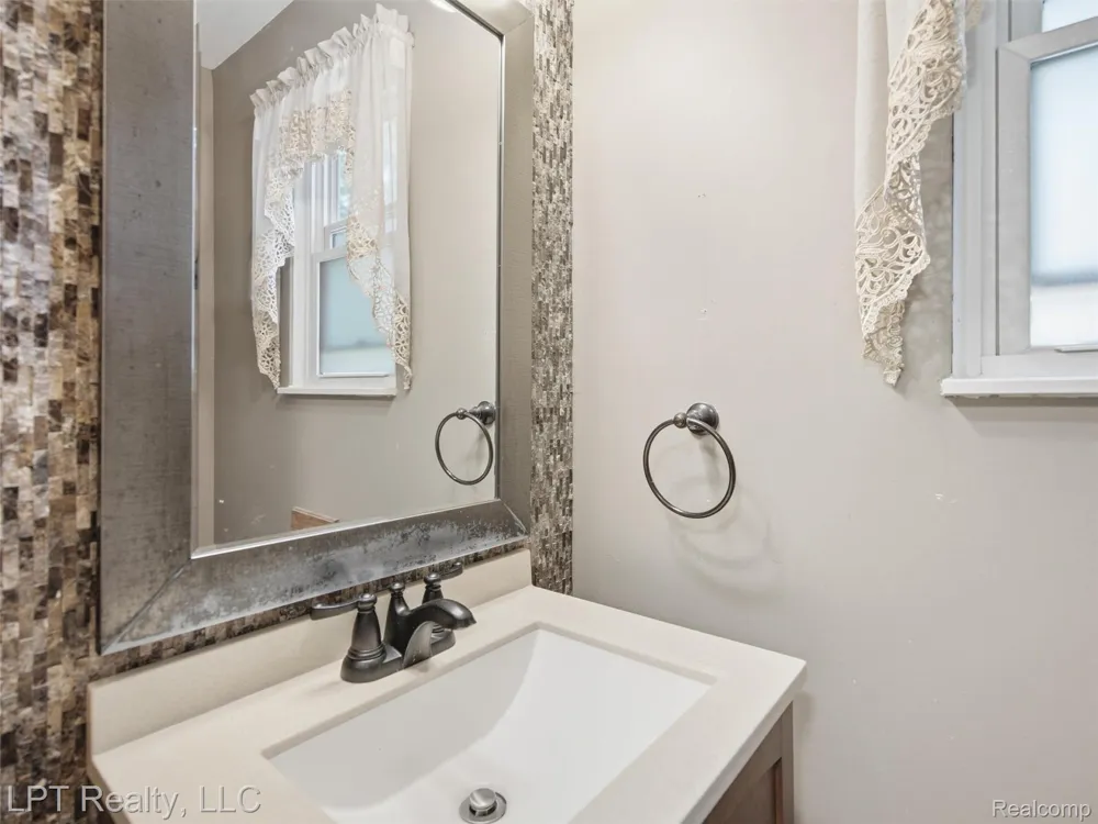 2289 Marjorie Lane Thetford Township, MI 48420
