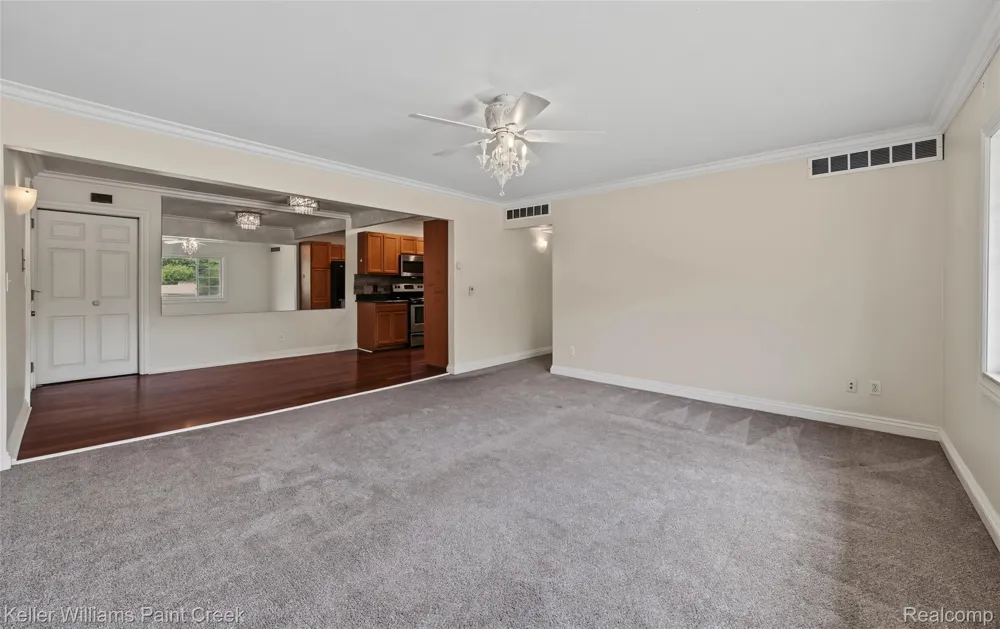 2311 Walton Boulevard #44 Rochester Hills City, MI 48309