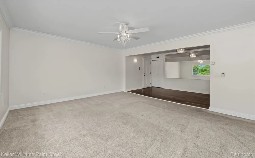 2311 Walton Boulevard #44 Rochester Hills City, MI 48309