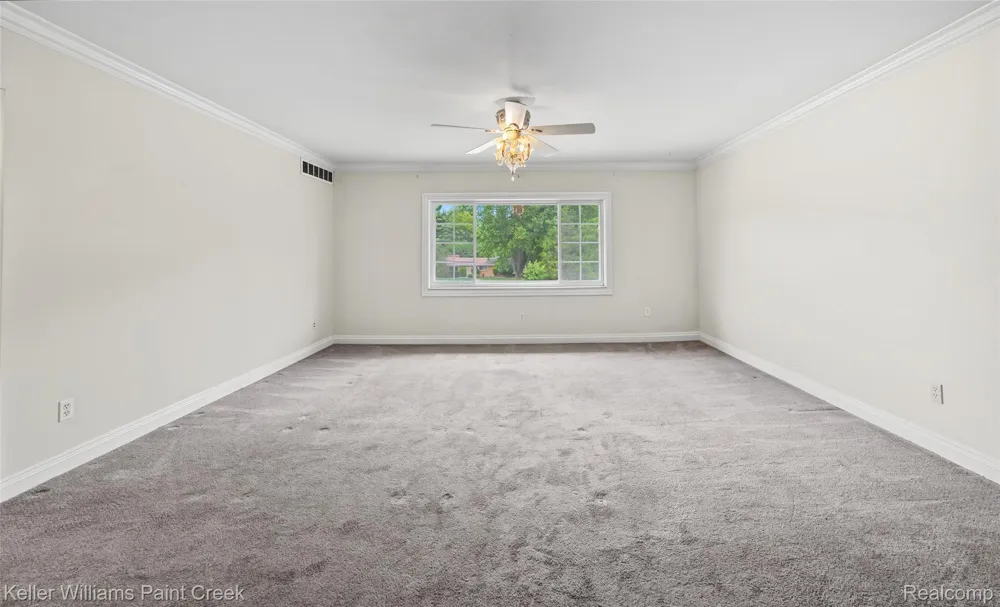 2311 Walton Boulevard #44 Rochester Hills City, MI 48309
