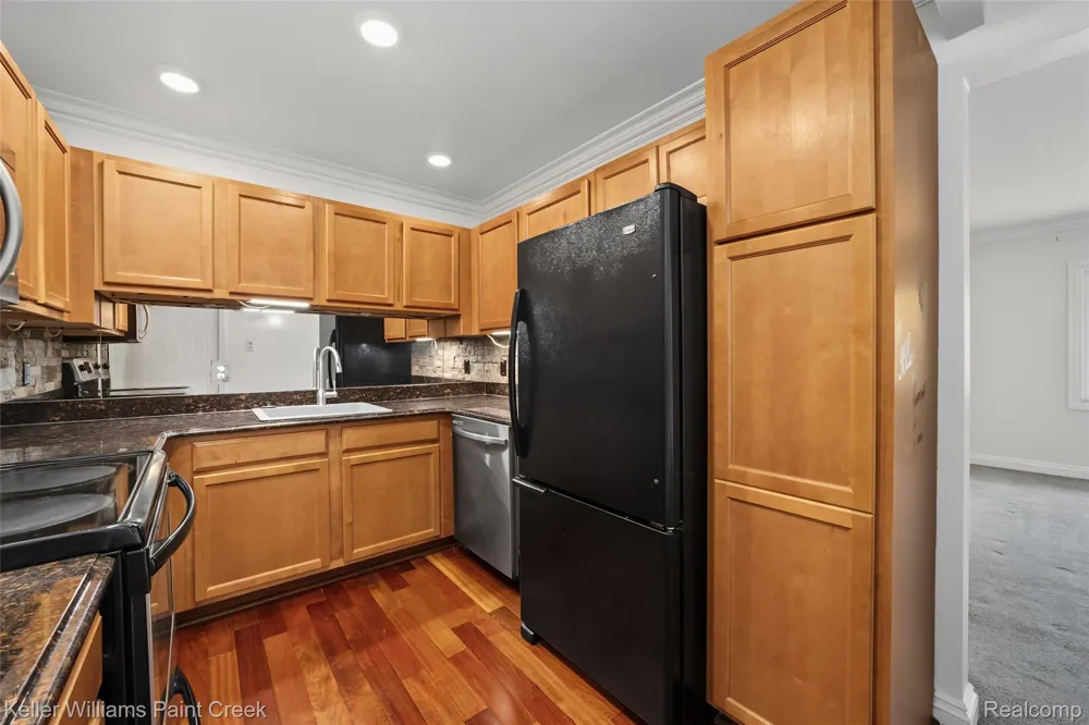 2311 Walton Boulevard #44 Rochester Hills City, MI 48309