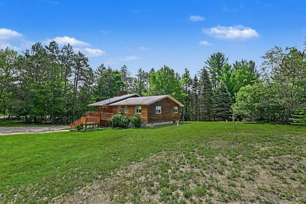 3471 County Road 571 Excelsior Township, MI 49646