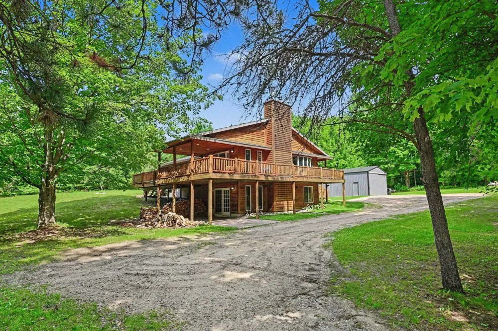 3471 County Road 571 Excelsior Township, MI 49646