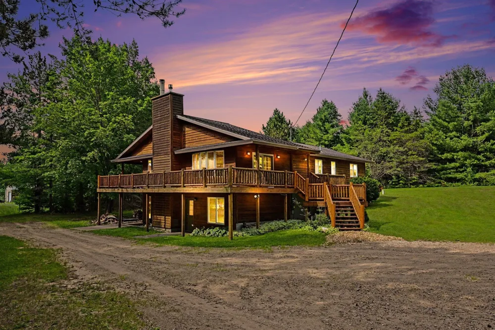 3471 County Road 571 Excelsior Township, MI 49646