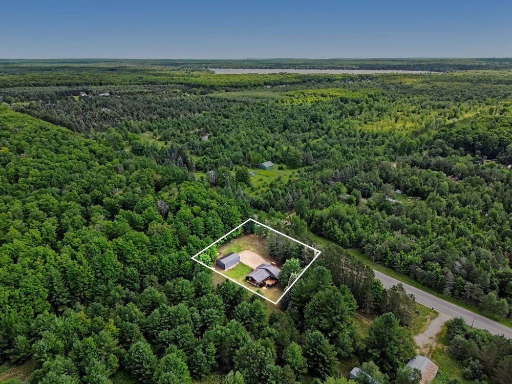 3471 County Road 571 Excelsior Township, MI 49646