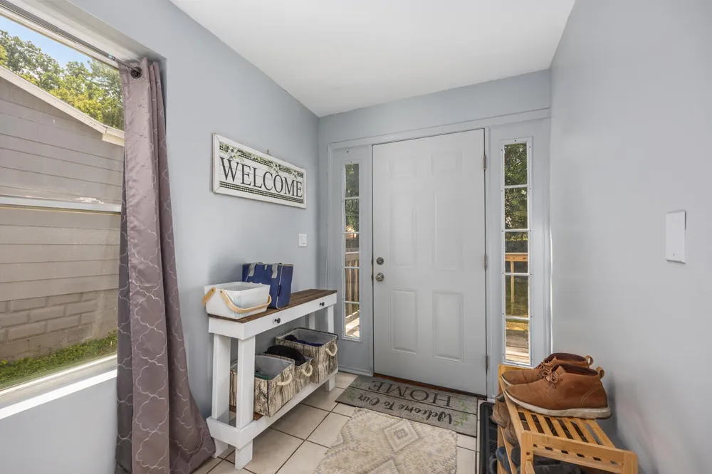 852 Leonard Street NE Grand Rapids City, MI 49503