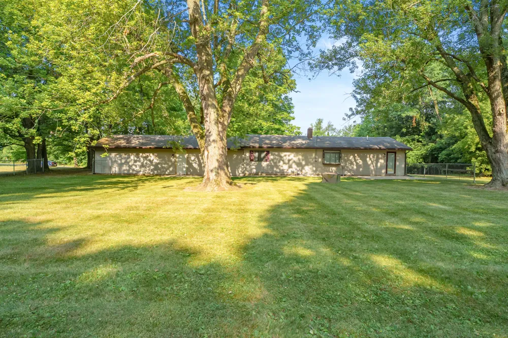 12876 Helmer Road S Battle Creek City, MI 49015