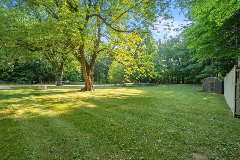 12876 Helmer Road S Battle Creek City, MI 49015