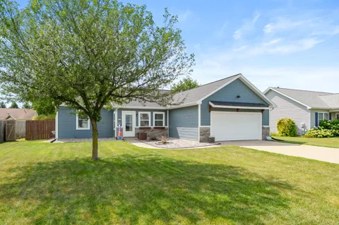 1138 Wintercherry Lane