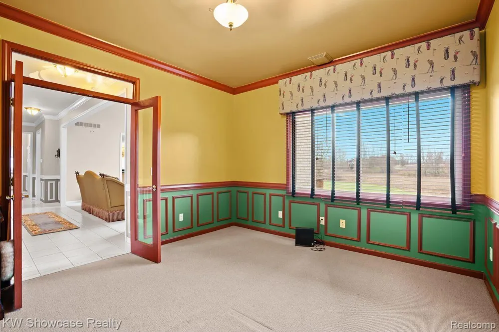 2955 Ivy Hill Drive Commerce Charter Township, MI 48382