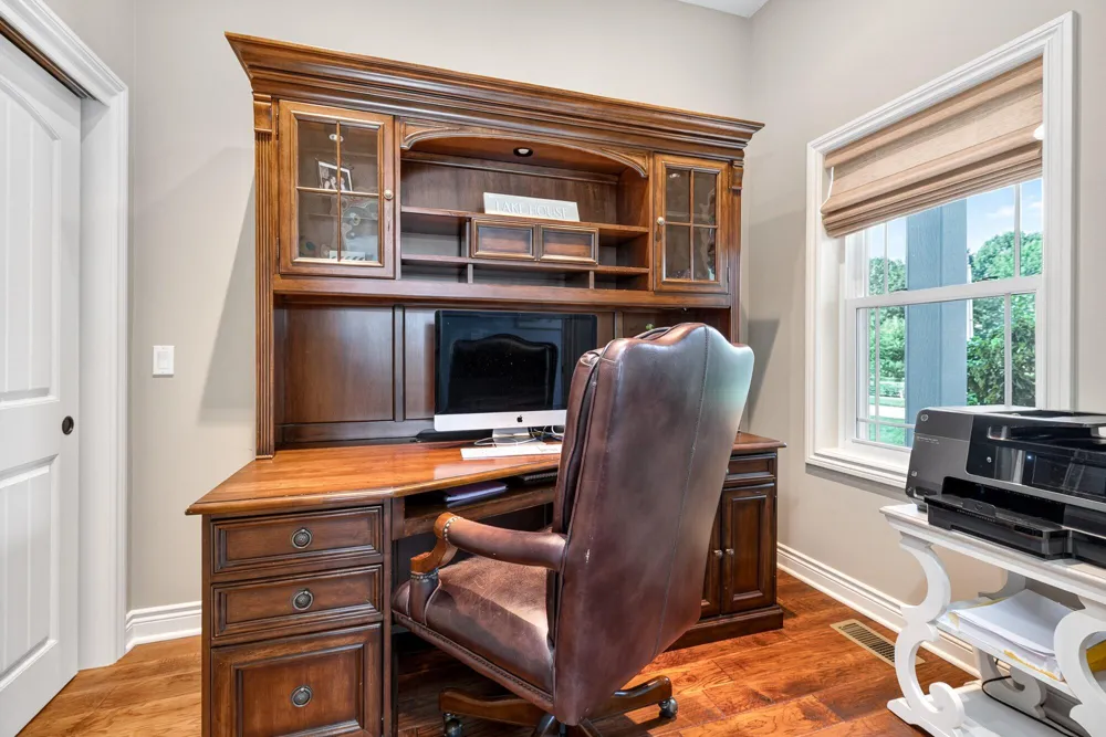 7705 S Indian Lake Drive Brady Township, MI 49097