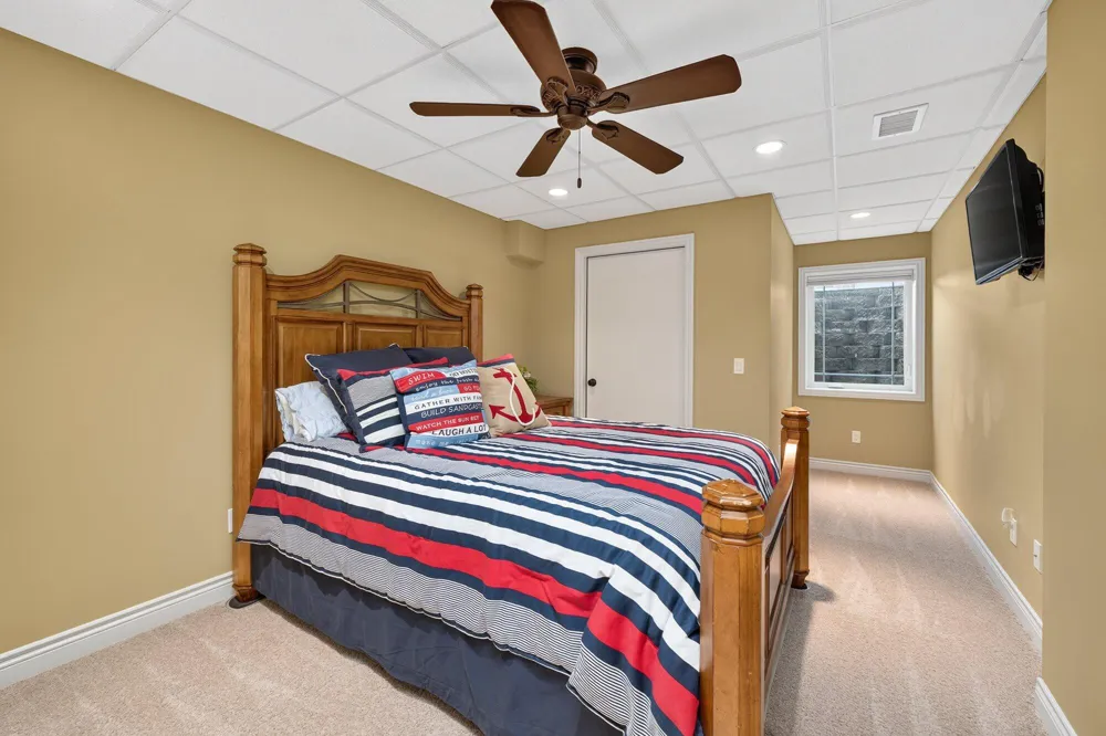7705 S Indian Lake Drive Brady Township, MI 49097