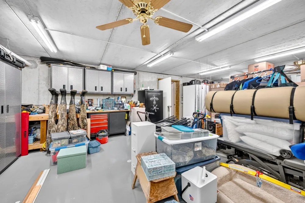7705 S Indian Lake Drive Brady Township, MI 49097