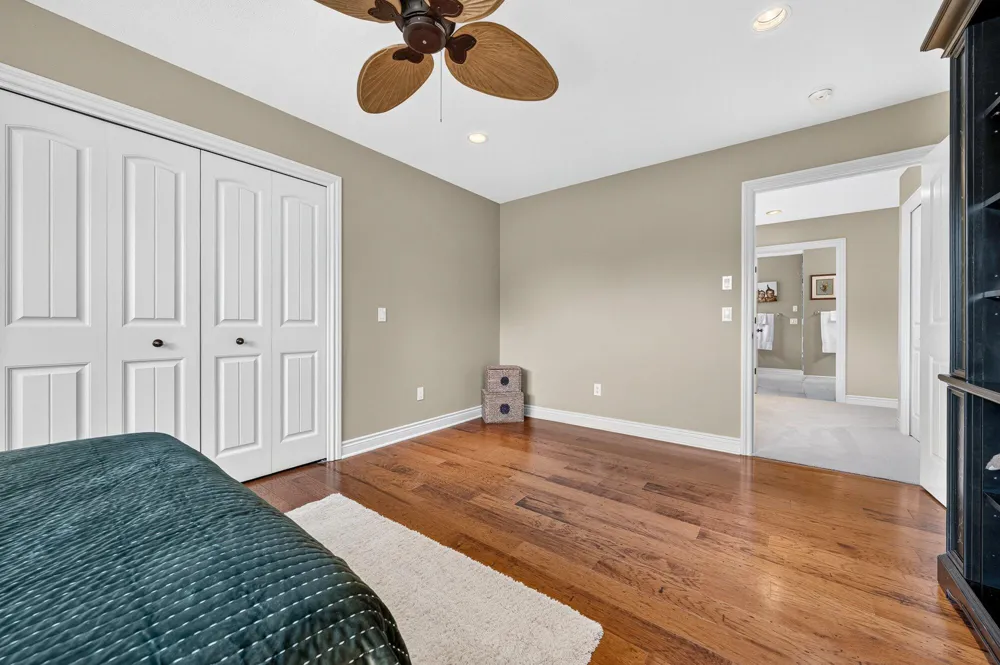 7705 S Indian Lake Drive Brady Township, MI 49097