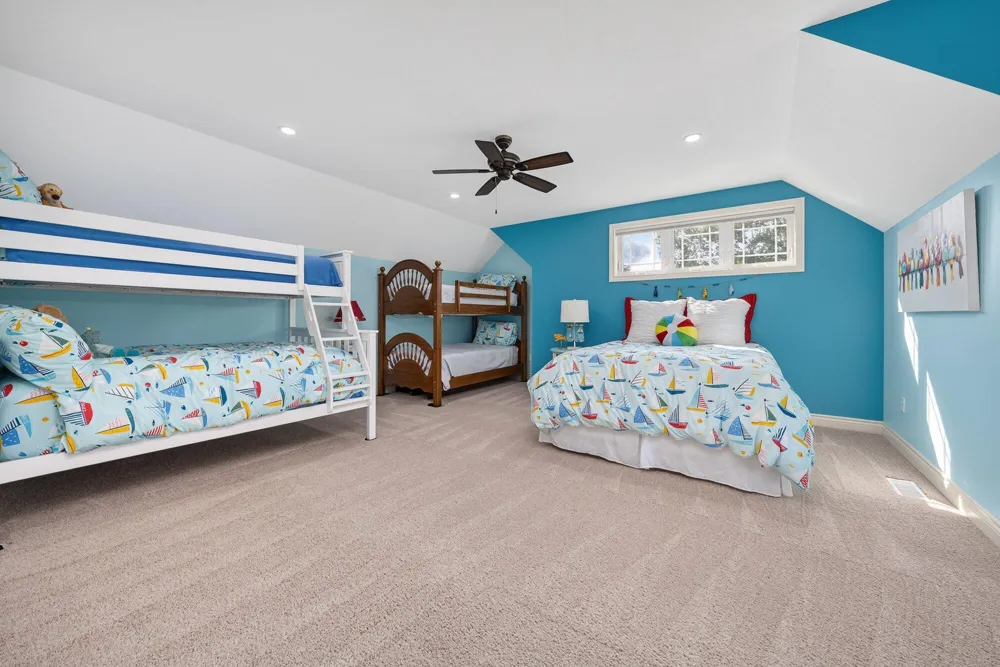 7705 S Indian Lake Drive Brady Township, MI 49097