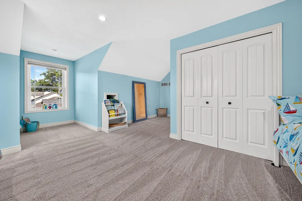 7705 S Indian Lake Drive Brady Township, MI 49097