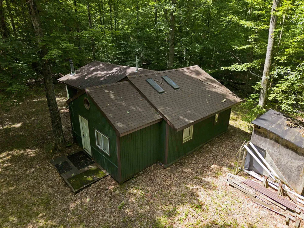 5333 SE Wintergreen Trail Excelsior Township, MI 49646