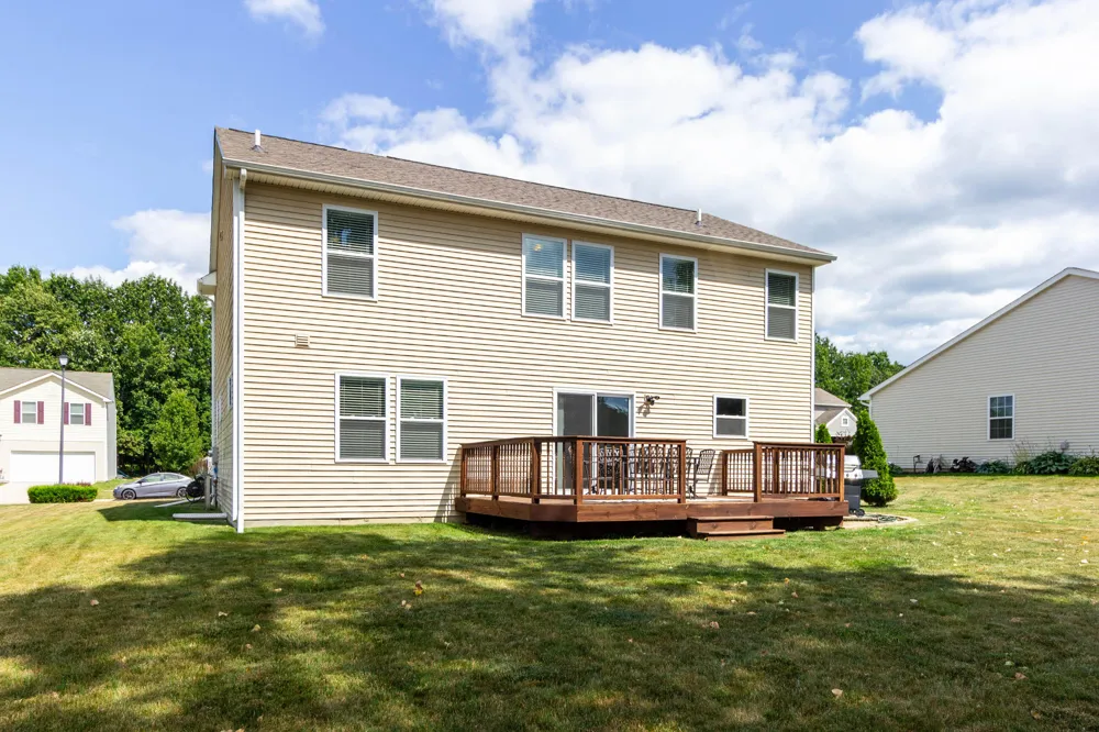 635 Rockway Drive Linden City, MI 48451