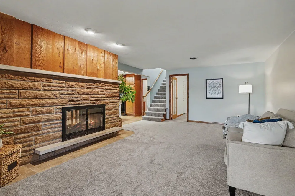 70219 Hilltop Drive Porter Township, MI 49130