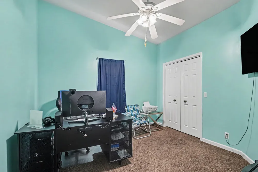 154 W 32nd Street Holland City, MI 49423