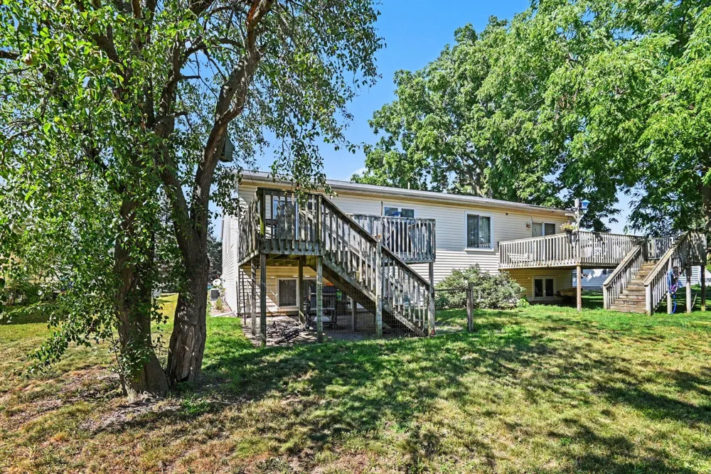 154 W 32nd Street Holland City, MI 49423