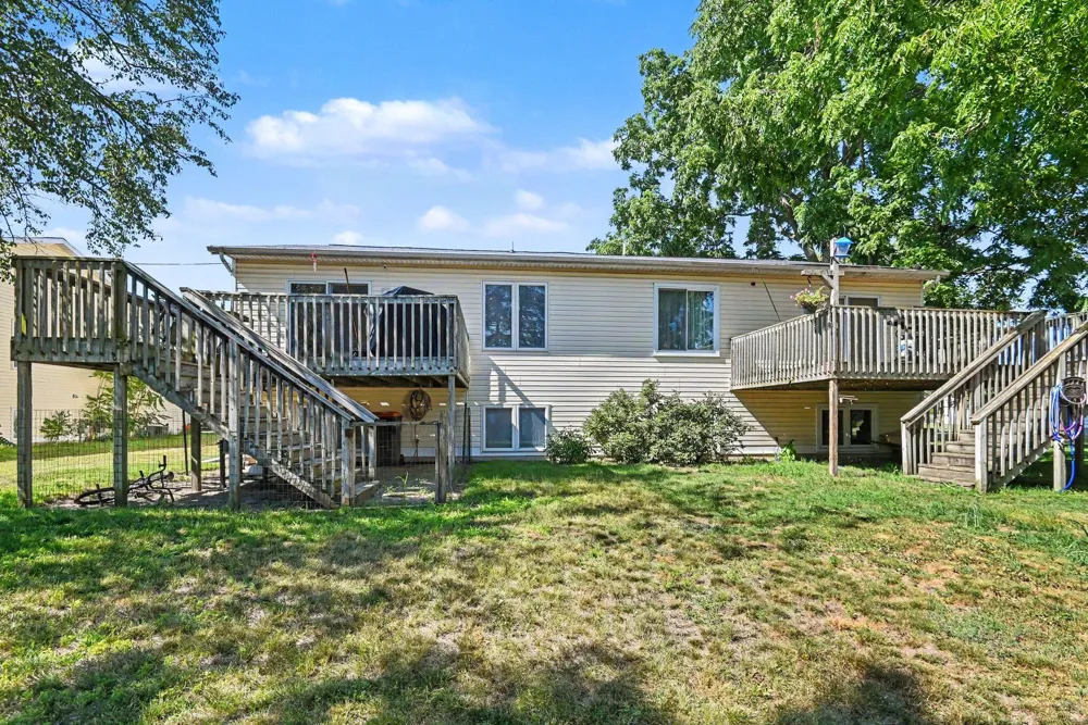 154 W 32nd Street Holland City, MI 49423
